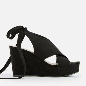Just Fab Chauntra wedge
